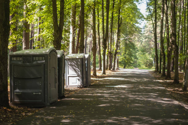 Portable Toilet Options We Offer in Redway, CA